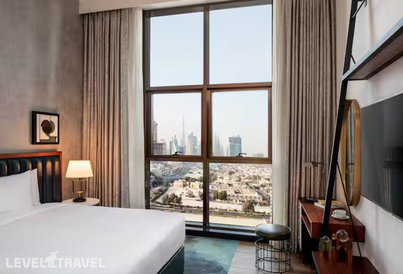 фотографии номера Люкс (3 спальни) отеля Doubletree By Hilton Dubai M Square Hotel & Residences в ОАЭ(Бар Дубай) - фото №3
