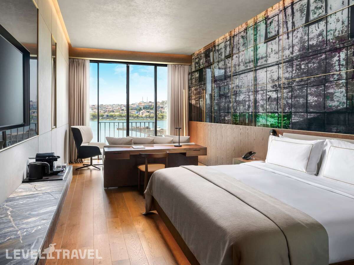 фотографии номера Семейный премиум (2 спальни) отеля Rixos Tersane Istanbul в Турция(Бейоглу) - фото №1