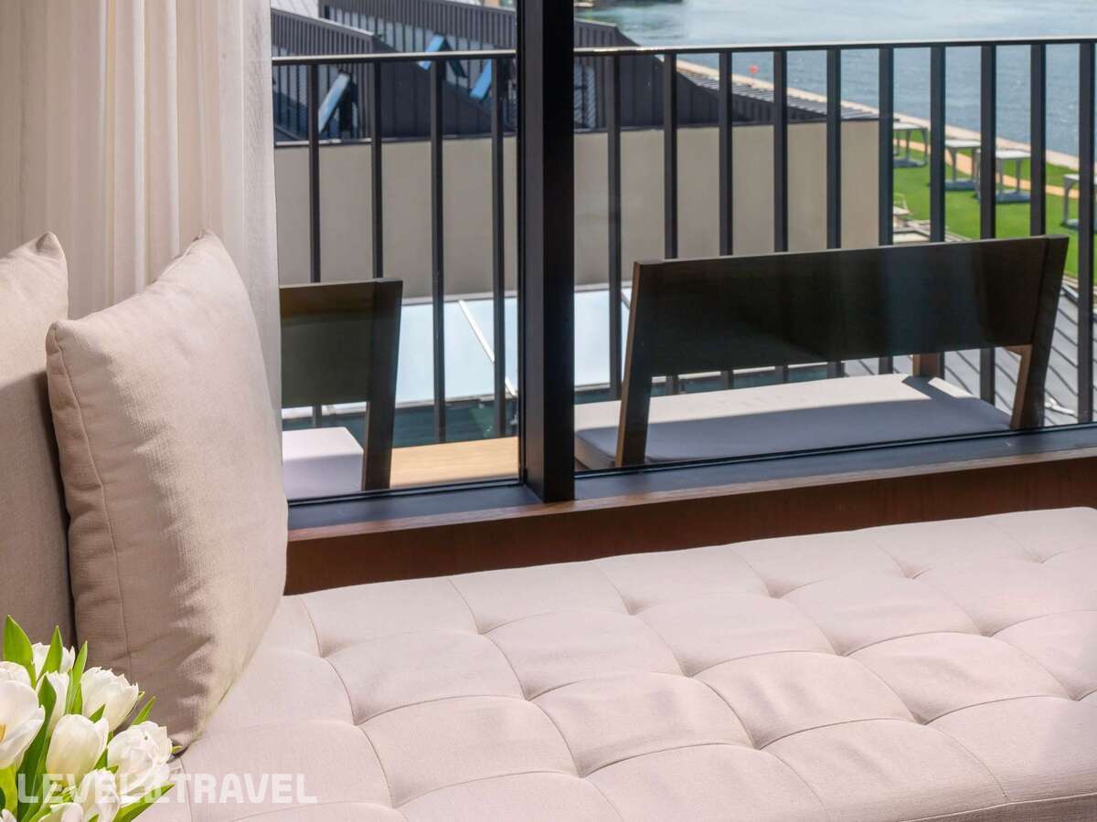 фотографии номера Люкс премиум с видом на море отеля Rixos Tersane Istanbul в Турция(Бейоглу) - фото №7