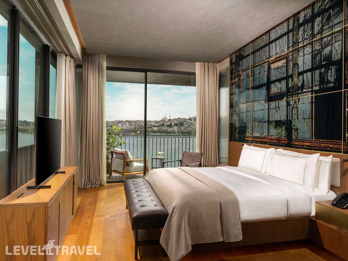 фотографии номера Люкс премиум с террасой отеля Rixos Tersane Istanbul в Турция(Бейоглу) - фото №1