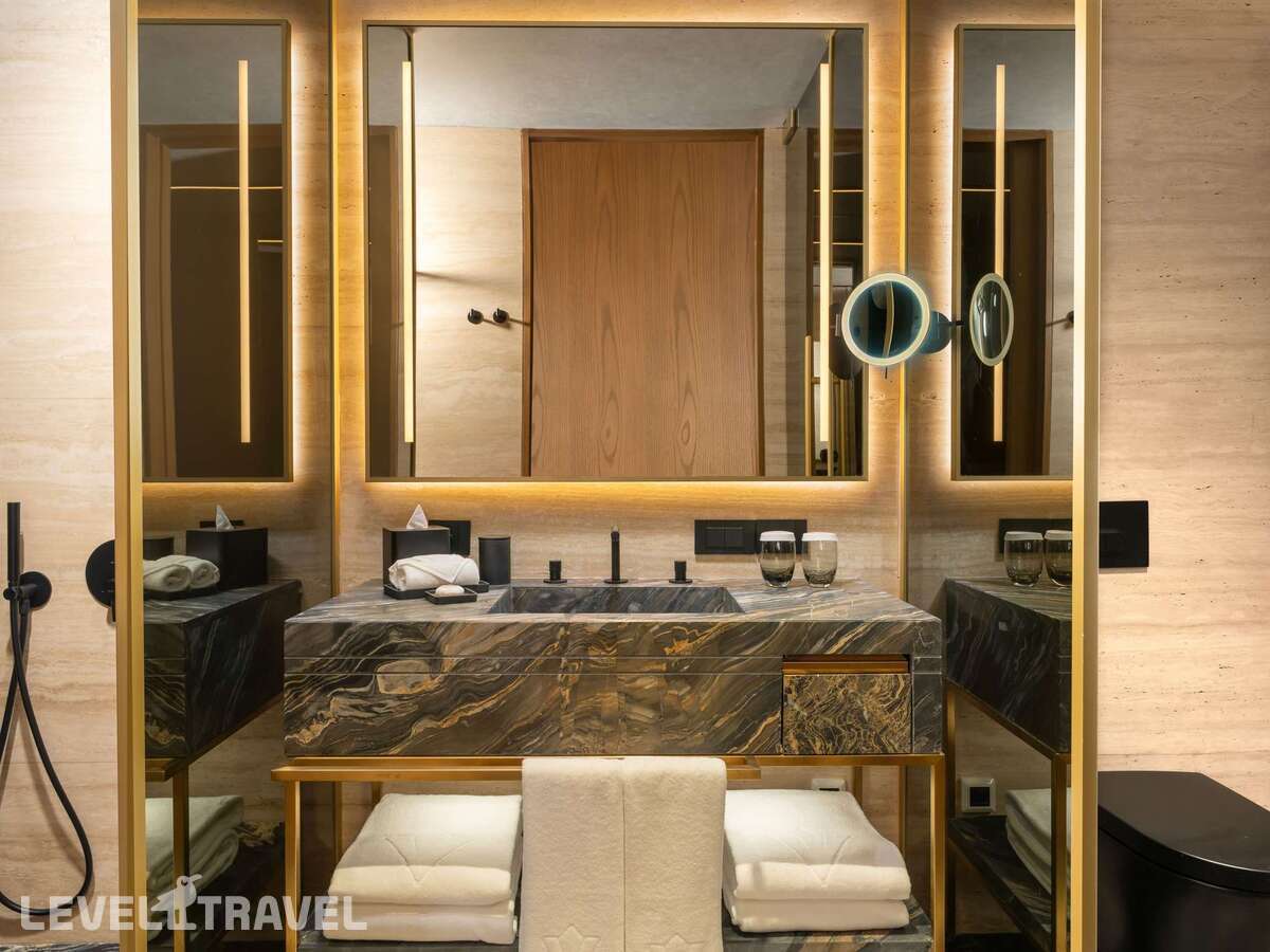 фотографии номера Премиум люкс с видом на море (2 спальни) отеля Rixos Tersane Istanbul в Турция(Бейоглу) - фото №2