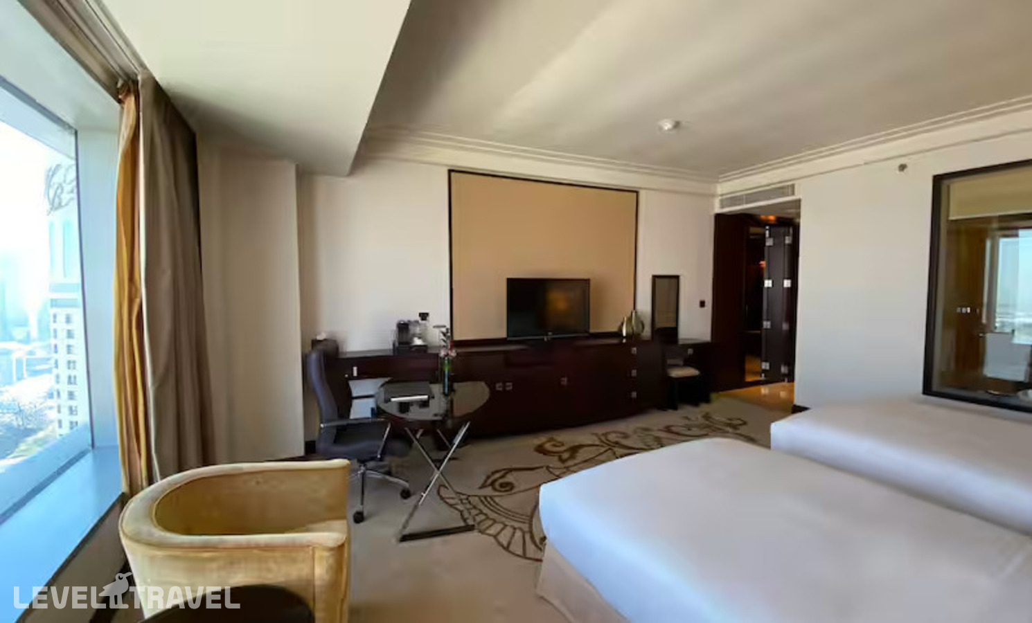 фотографии номера Семейный (2 спальни) отеля Conrad Dubai (Ex. Conrad Dubai By Hilton) в ОАЭ(Дубай Джумейра) - фото №4