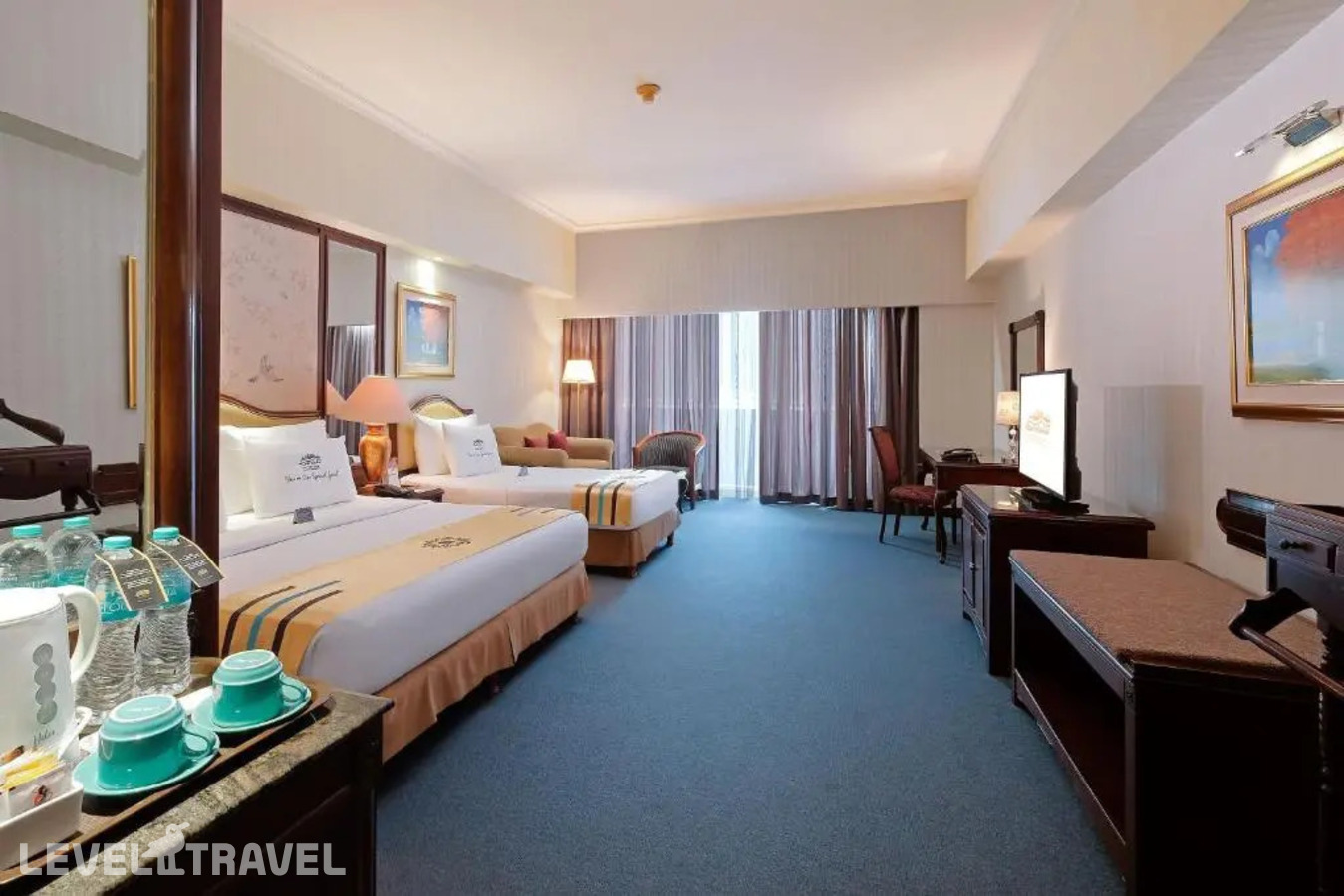фотографии номера Номер Deluxe Executive отеля Sunlake Waterfront Resort And Convention в Индонезия(Джакарта) - фото №3