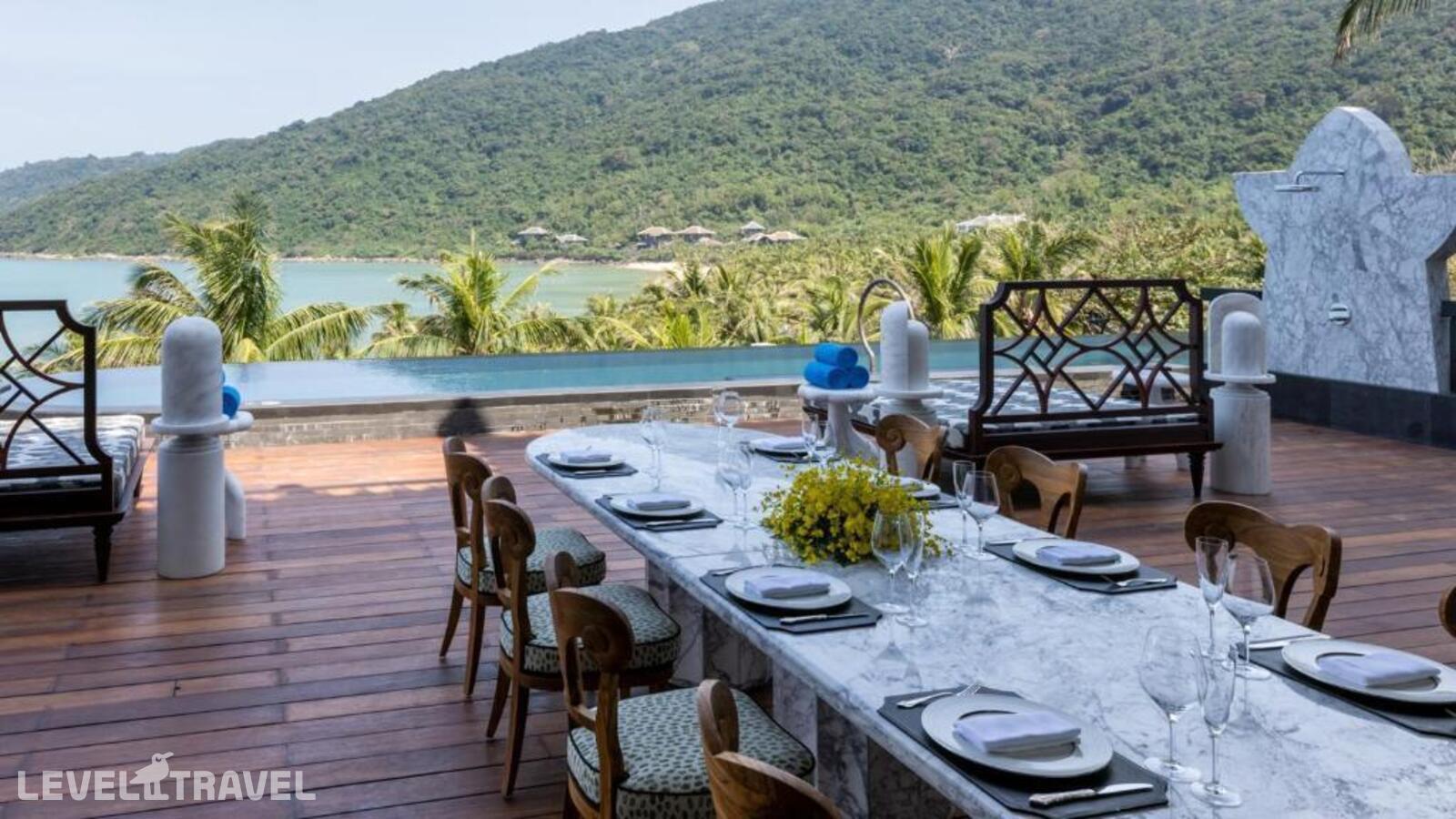 фотографии номера Вилла с частным бассейном (4 спальни) отеля Intercontinental Danang Sun Peninsula Resort в Вьетнам(Дананг) - фото №3