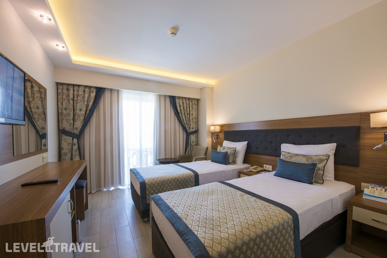 фотографии номера Стандартный номер отеля Incekum West Hotel (Ex.Miarosa Incekum West Resort) в Турция(Инжекум) - фото №1