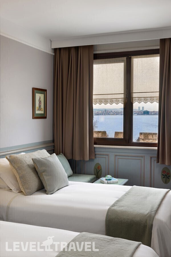 фотографии номера Делюкс с видом на море (две односпальные кровати) отеля Armada Istanbul Old City Hotel в Турция(Фатих) - фото №8