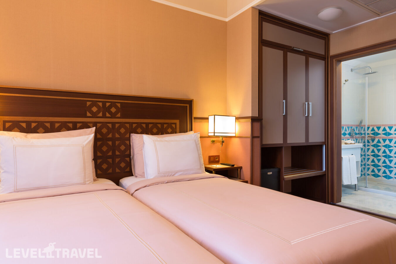 фотографии номера Улучшенный (две односпальные кровати) отеля Lalahan Hotel в Турция(Фатих) - фото №2