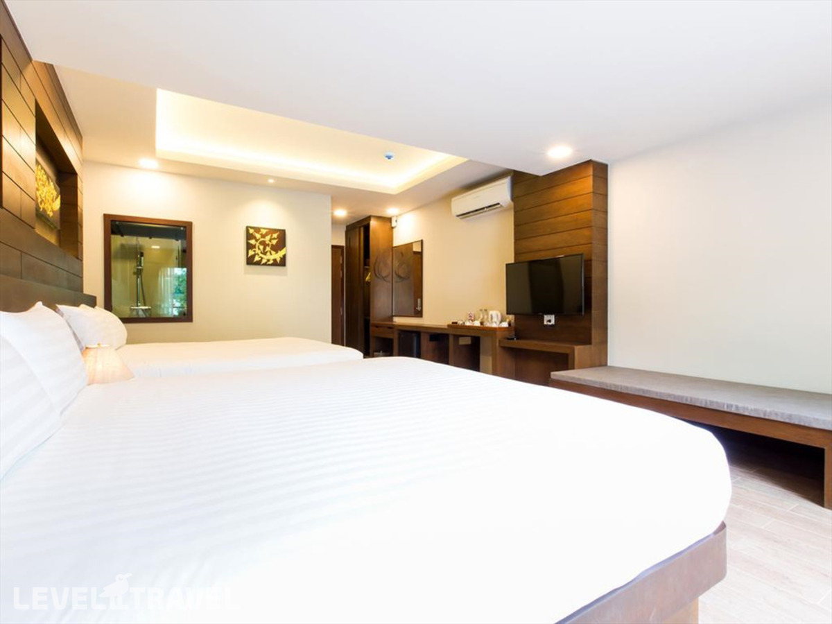 фотографии номера Семейный с видом на город отеля The Agate Pattaya Boutique Resort в Таиланд(Джомтьен) - фото №1