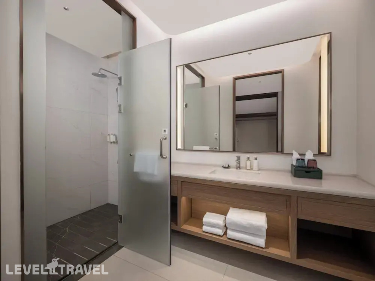 фотографии номера Стандартный с видом на море отеля Holiday Inn Resort Wanning Shenzhou Peninsula By Ihg в Китай(Ваньнин ) - фото №1