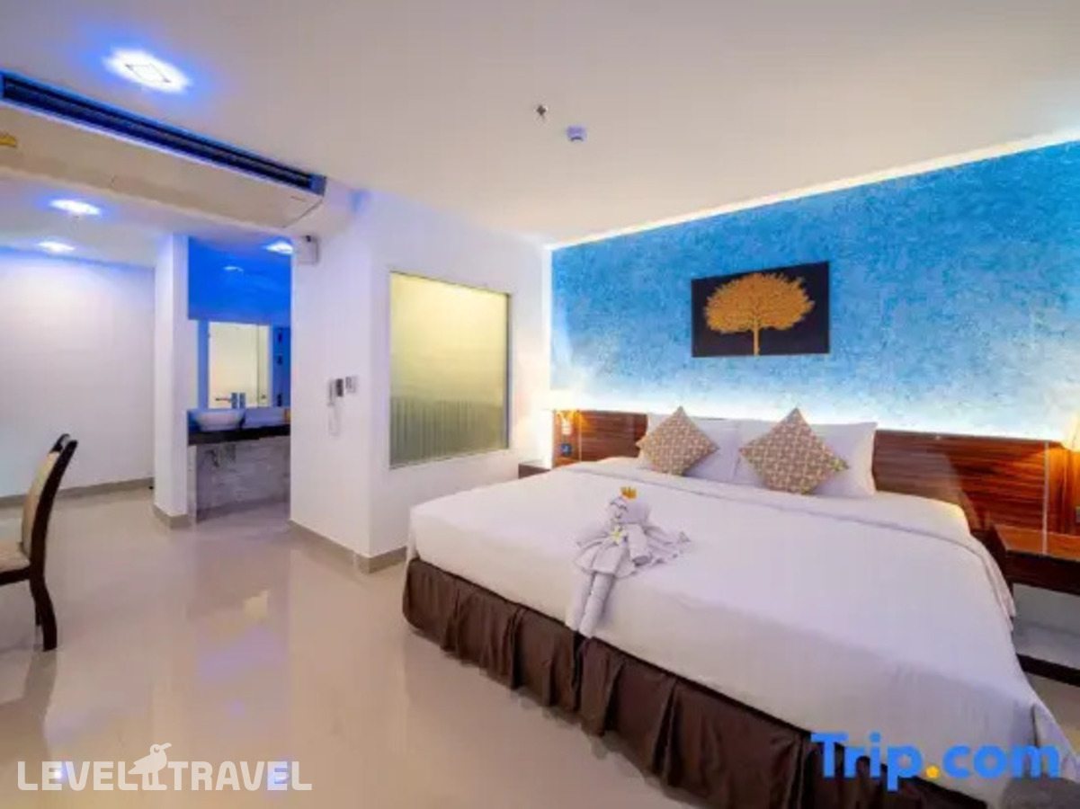 фотографии номера Делюкс отеля Royal Prince Resort Pattaya в Таиланд(Пратамнак) - фото №7