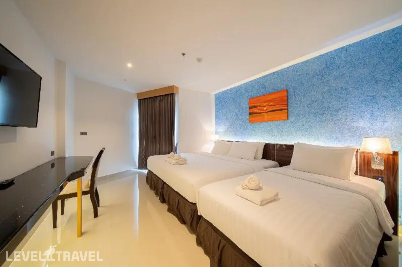фотографии номера Трехместный делюкс отеля Royal Prince Resort Pattaya в Таиланд(Пратамнак) - фото №1
