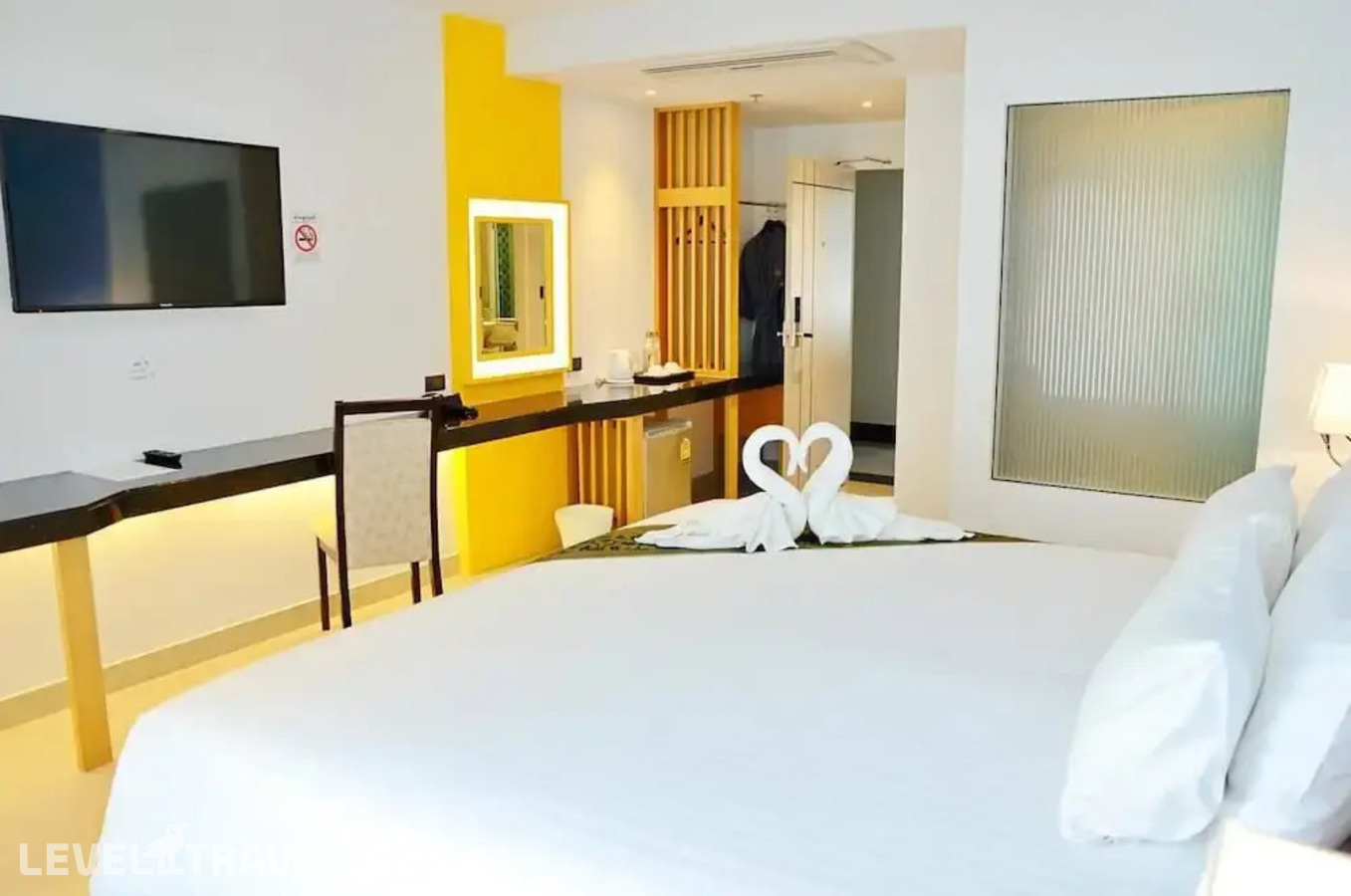 фотографии номера Трехместный делюкс с видом на город отеля Royal Prince Resort Pattaya в Таиланд(Пратамнак) - фото №15