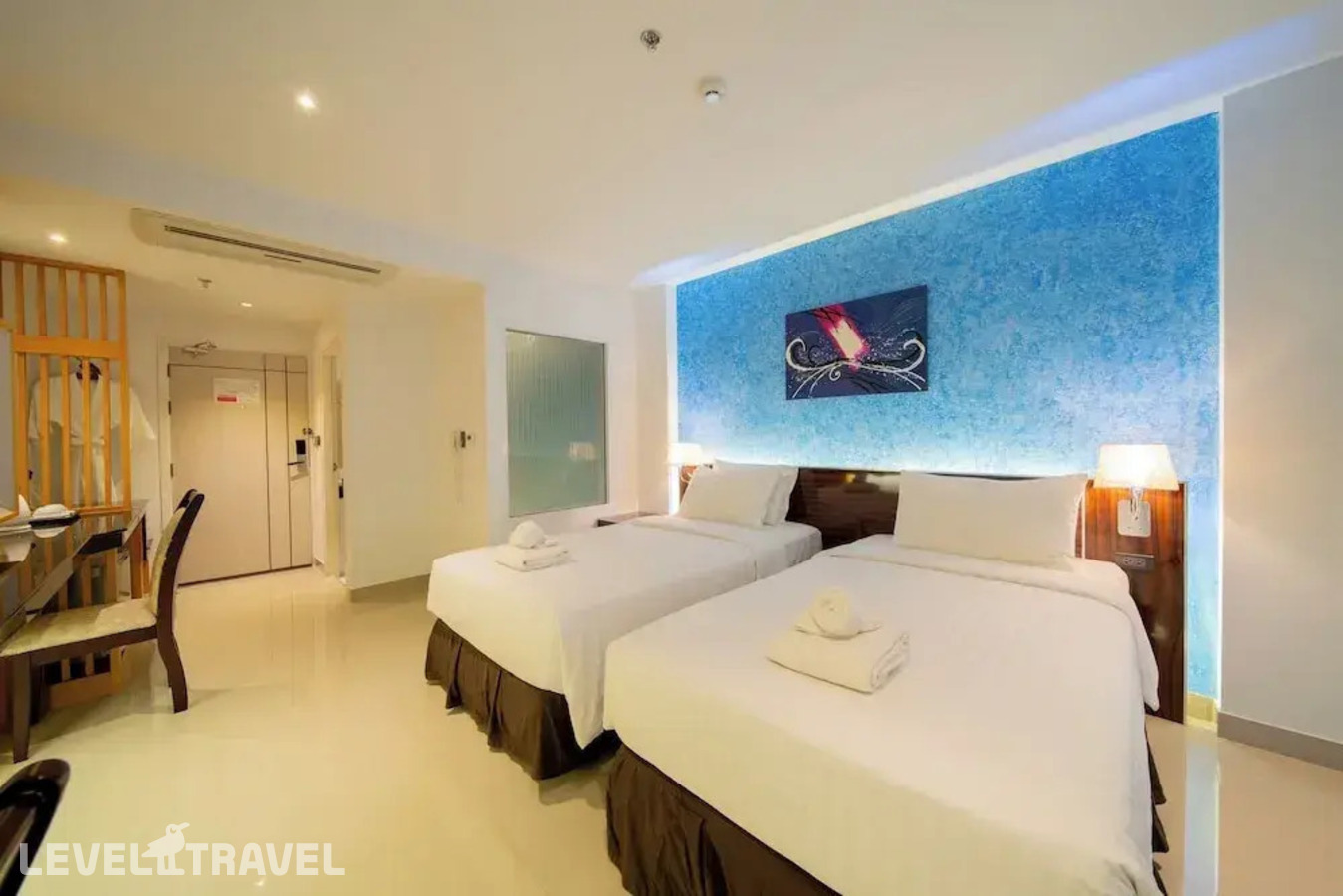 фотографии номера Трехместный делюкс с видом на город отеля Royal Prince Resort Pattaya в Таиланд(Пратамнак) - фото №10