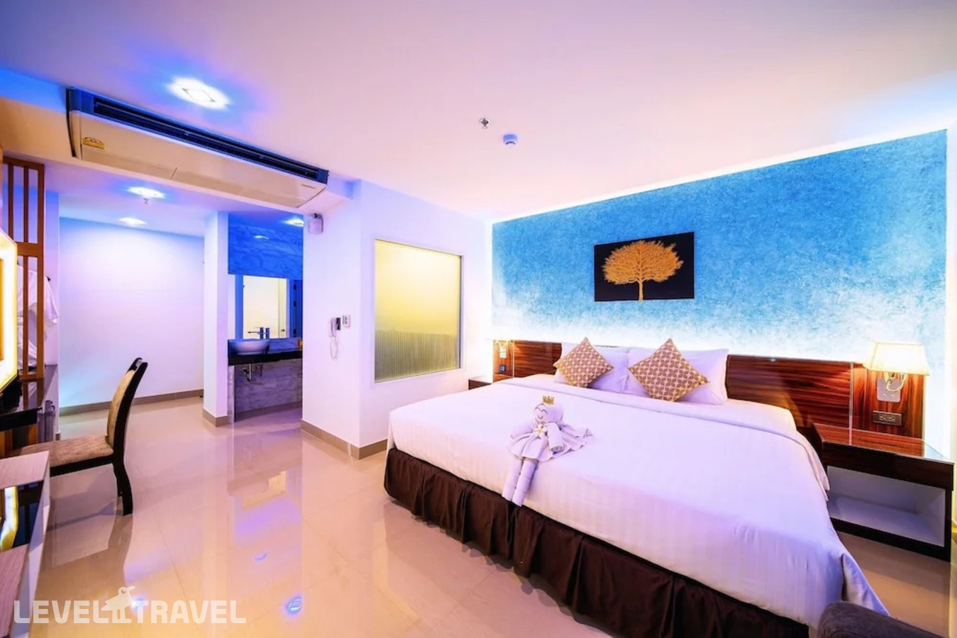 фотографии номера Делюкс с видом на город отеля Royal Prince Resort Pattaya в Таиланд(Пратамнак) - фото №1