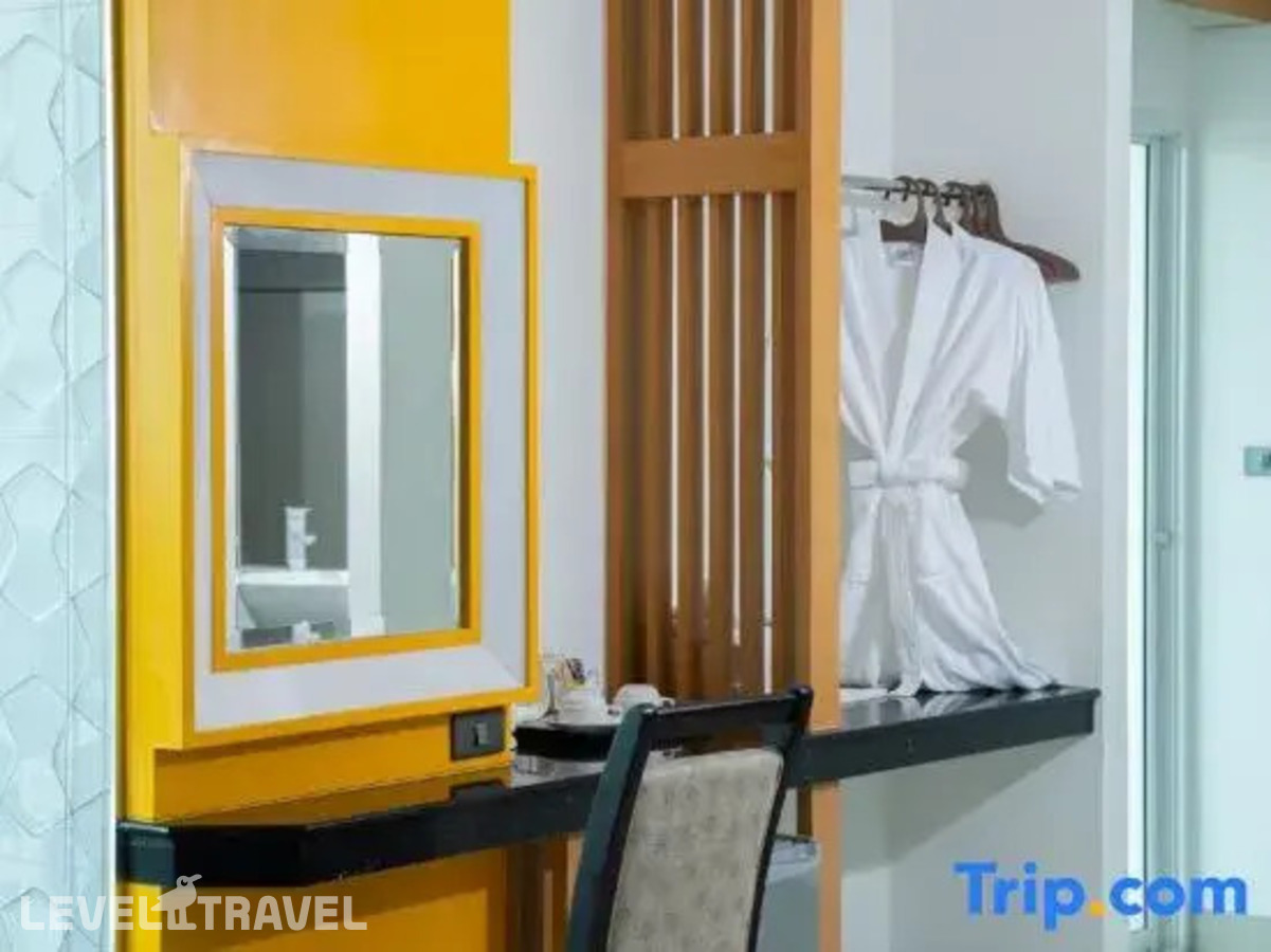 фотографии номера Делюкс (две односпальные кровати) отеля Royal Prince Resort Pattaya в Таиланд(Пратамнак) - фото №5