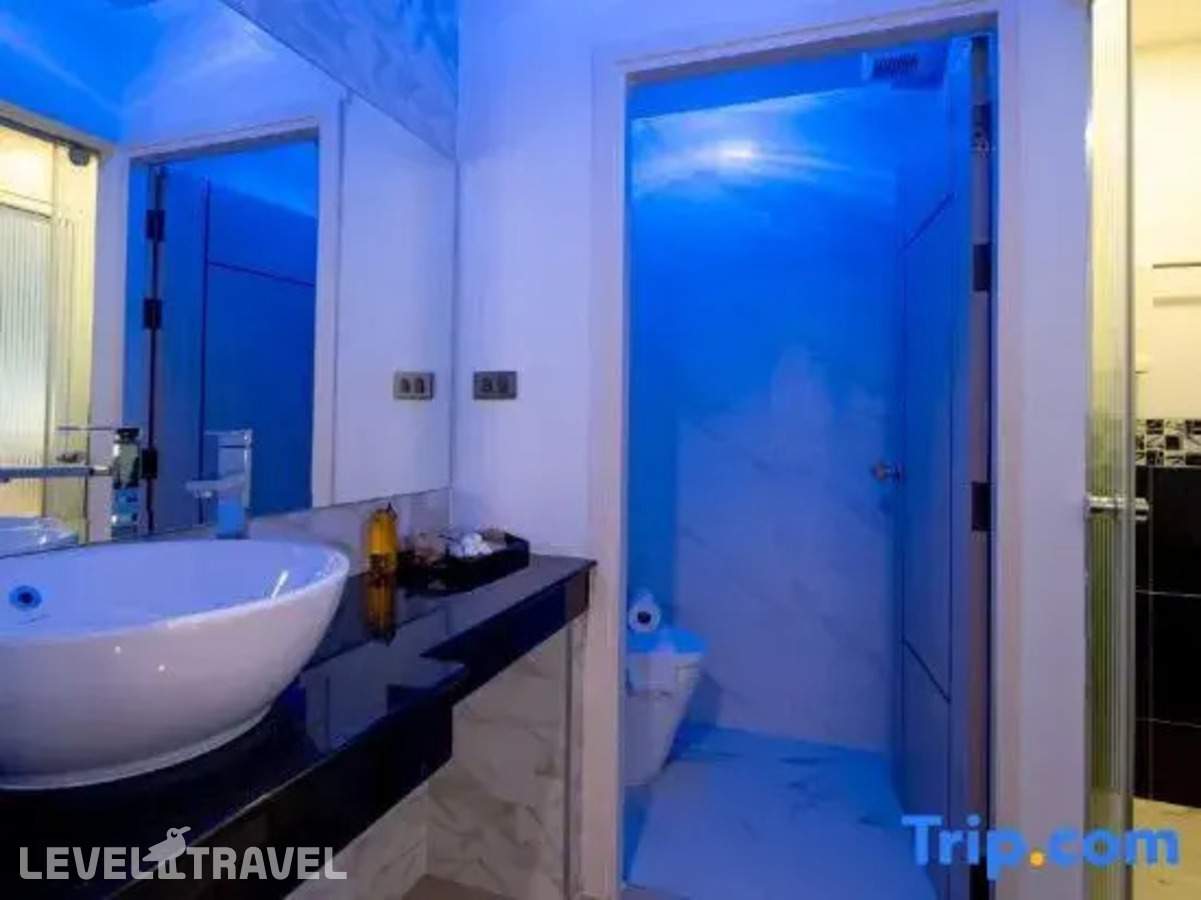 фотографии номера Делюкс (две односпальные кровати) отеля Royal Prince Resort Pattaya в Таиланд(Пратамнак) - фото №6