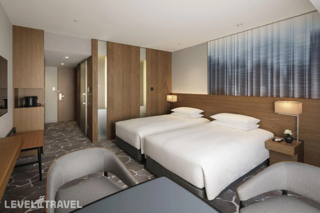 фотографии номера Двухместный номер с видом на парк 2 отдельные кровати отеля Hyatt Regency Tokyo в Япония(Токио) - фото №2