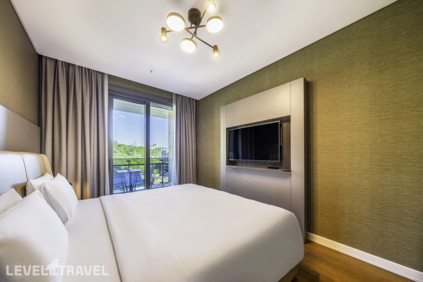 фотографии номера Апартаменты Superior с 3 комнатами отеля Radisson Residences Vadistanbul в Турция(Сарыер) - фото №6