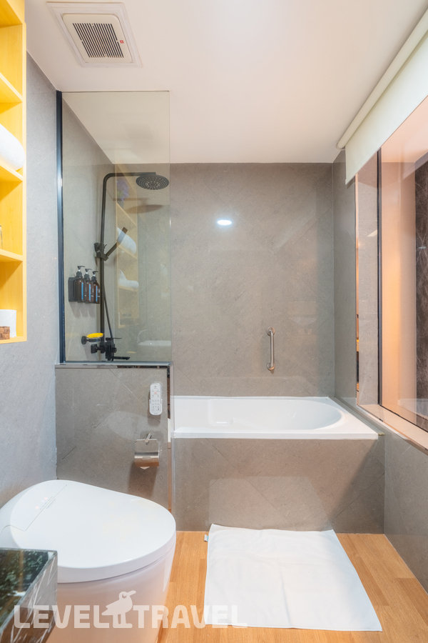 фотографии номера Улучшенный с видом на океан отеля Swarn By Hawks Hotels в Мальдивы(Баа Атолл) - фото №6