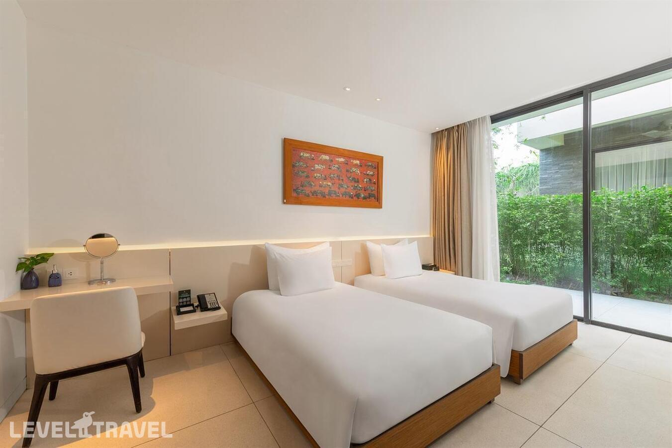 фотографии номера Вилла Wave напротив пляжа (3 спальни) отеля Naman Retreat Danang в Вьетнам(Дананг) - фото №3