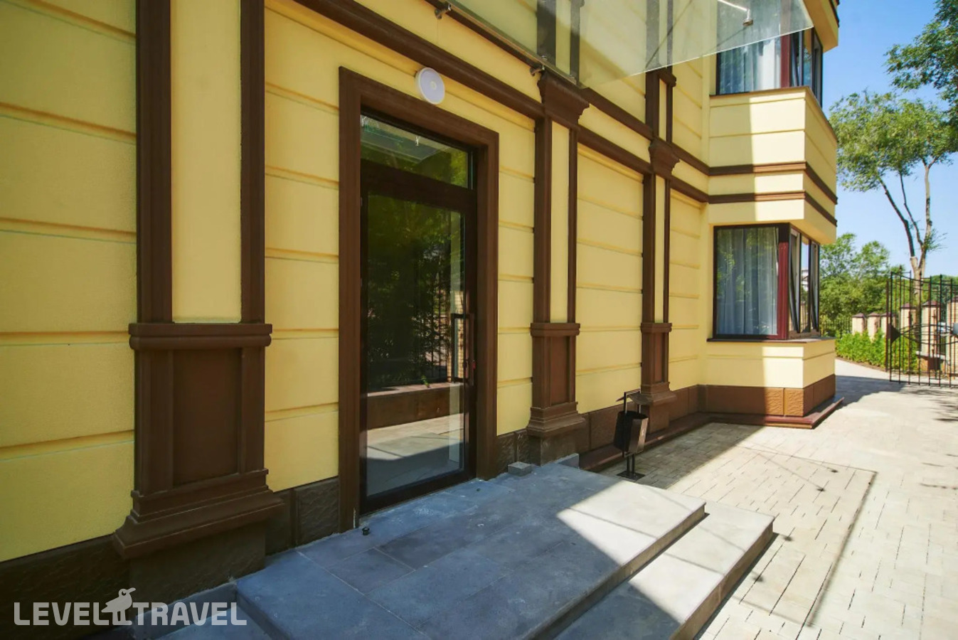 фотографии номера Люкс отеля Колизей На Ленина в Россия(Кисловодск) - фото №16