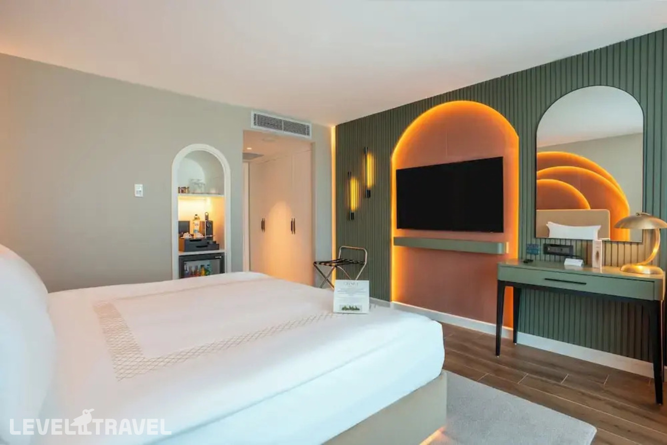 фотографии номера Улучшенный с видом на окрестности отеля Qlusive Hotel в Турция(Кушадасы) - фото №1