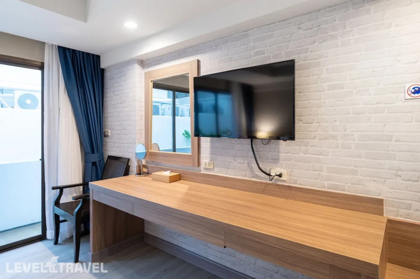 фотографии номера Двухместный номер Koko Mate 2 отдельные кровати отеля Kokotel Phuket Patong (Ex. White Sand Resortel) в Таиланд(Патонг Бич) - фото №4