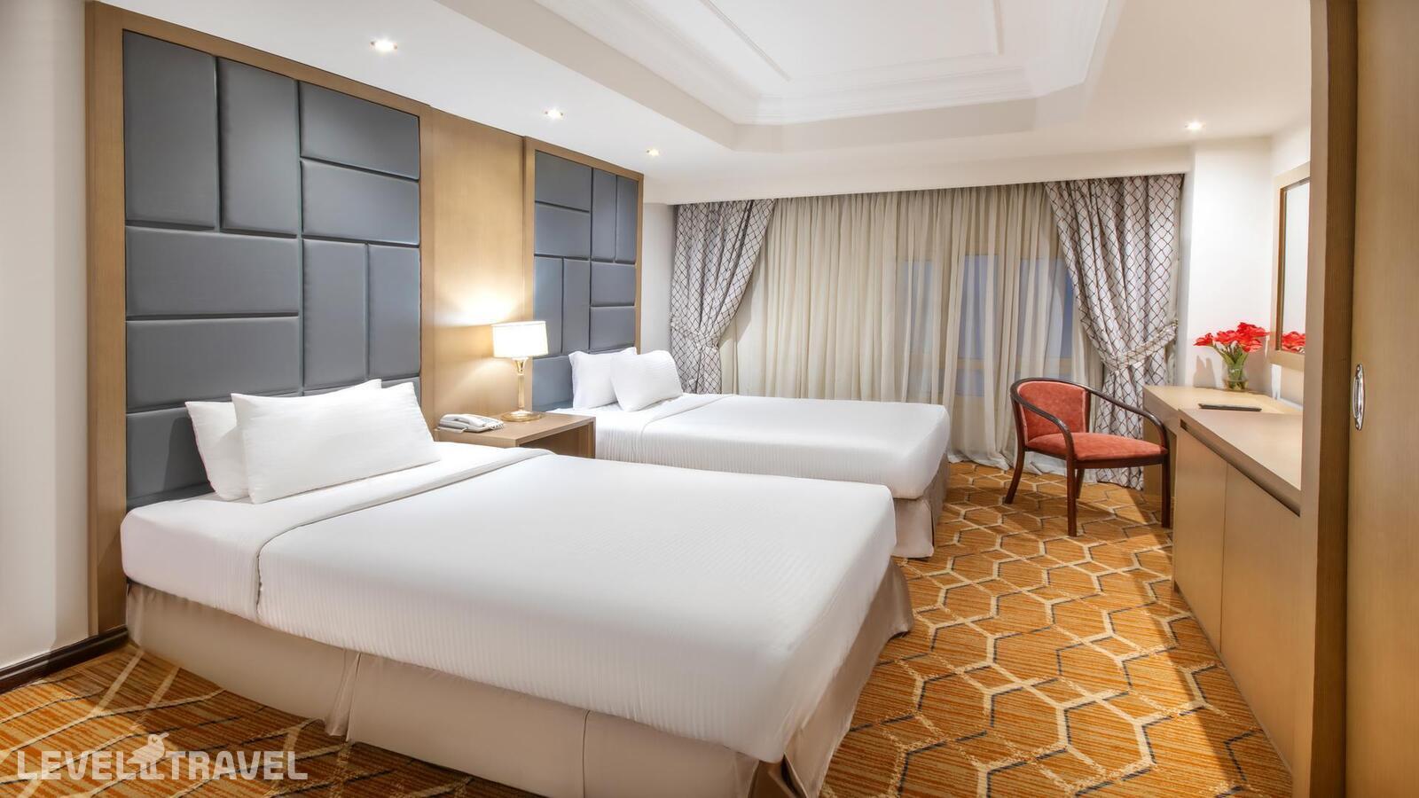 фотографии номера Семейный люкс отеля Triumph Plaza Hotel в Египет(Каир) - фото №4