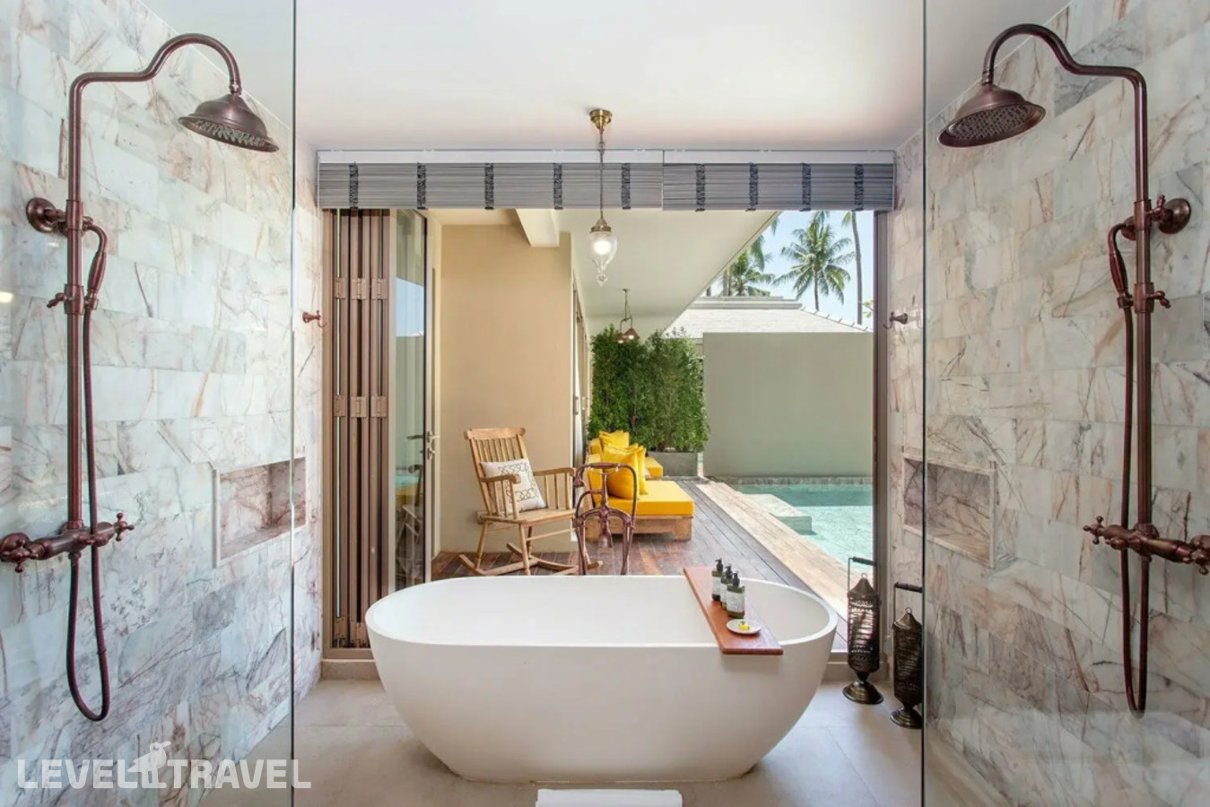фотографии номера Двухместная вилла Pool Beach двуспальная кровать отеля Devasom Khao Lak Beach Resort & Villas в Таиланд(Као Лак) - фото №4