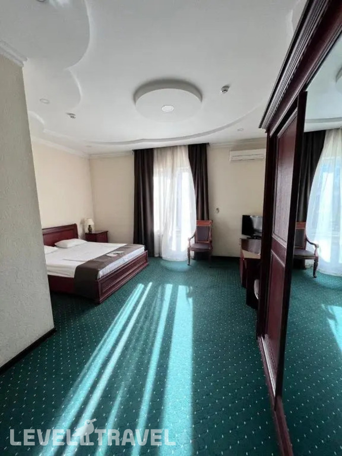 фотографии номера Улучшенный номер отеля Grand Nur Hotel в Узбекистан(Ташкент) - фото №10