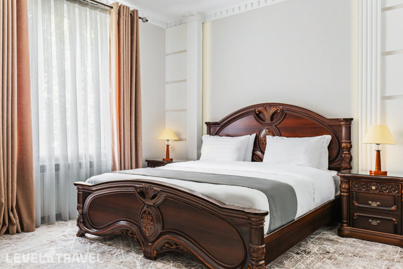 фотографии номера Люкс с видом на город отеля Grand Nur Hotel в Узбекистан(Ташкент) - фото №1