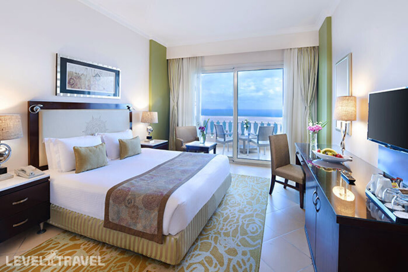 фотографии номера Семейный с видом на море отеля Tolip Hotel Alexandria в Египет(Александрия) - фото №1