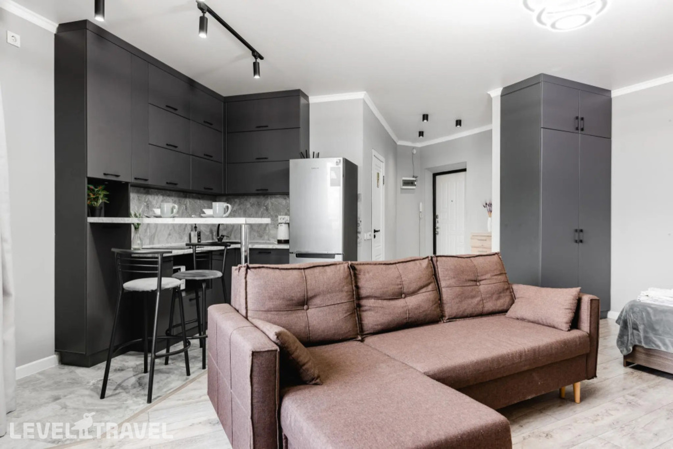фотографии номера Трехместные апартаменты отеля Meridian Apartments На Улице Масанчи 23/11 в Казахстан(Алматы) - фото №3