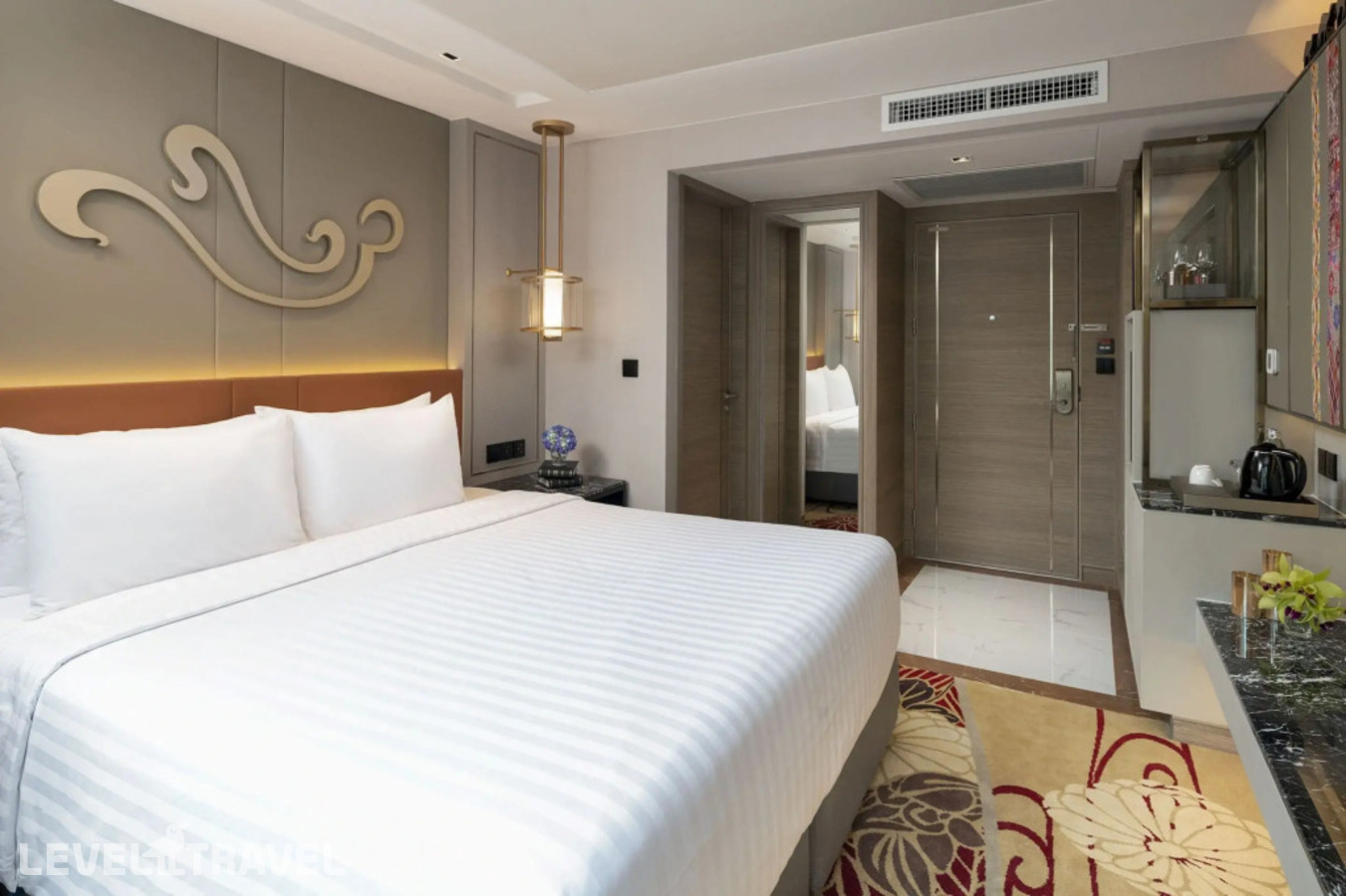 фотографии номера Улучшенный номер отеля Valia Hotel Bangkok в Таиланд(Бангкок) - фото №2