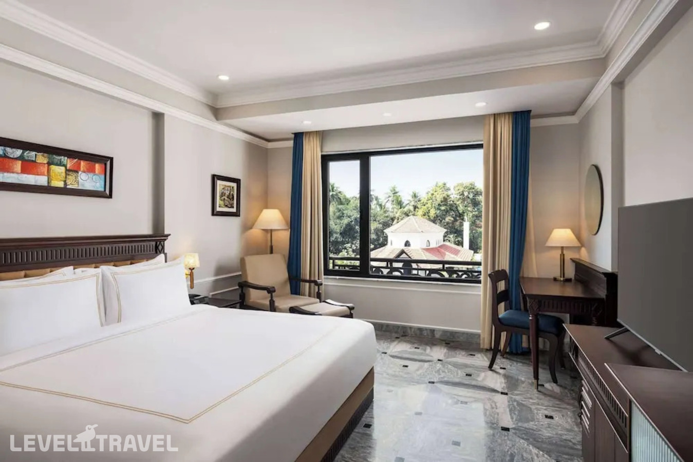 фотографии номера Делюкс с видом на бассейн отеля Ramada By Wyndham Goa Vagator в Индия(Вагатор) - фото №1