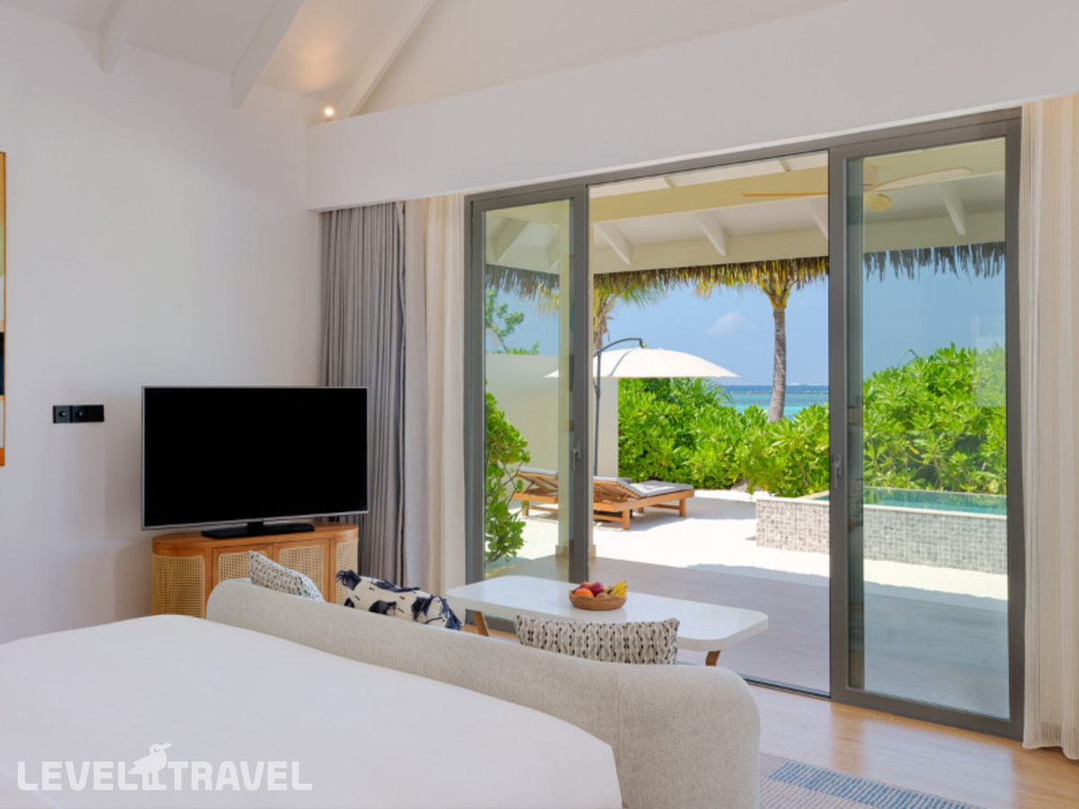 фотографии номера Пляжная вилла с бассейном отеля Dusit D2 Feydhoo Maldives в Мальдивы(Северный Мале Атолл) - фото №2