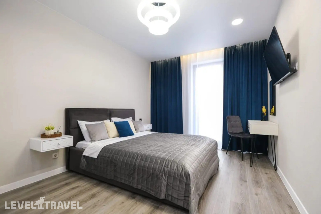 фотографии номера Апартаменты (2 комнаты) отеля Room Hotel (Рум Хотел) На Улице Никитина в Россия(Новосибирск) - фото №1