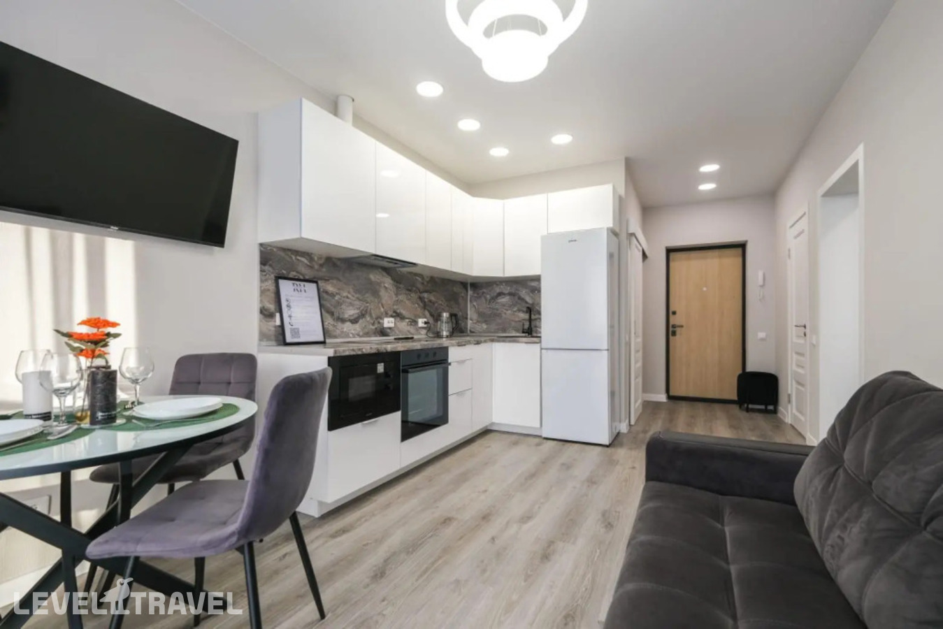 фотографии номера Апартаменты (2 комнаты) отеля Room Hotel (Рум Хотел) На Улице Никитина в Россия(Новосибирск) - фото №7