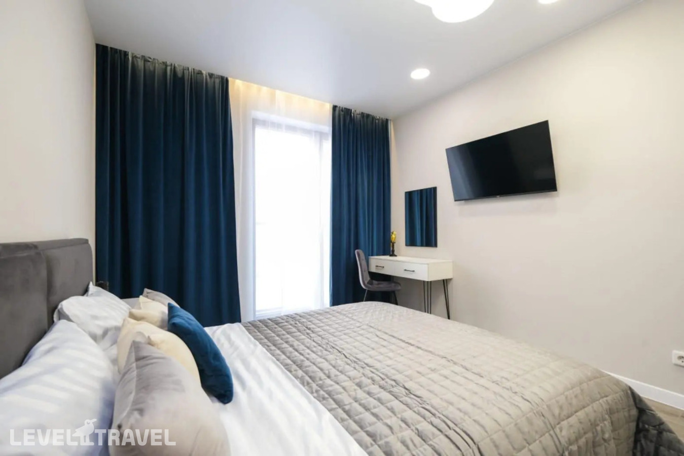 фотографии номера Апартаменты (2 комнаты) отеля Room Hotel (Рум Хотел) На Улице Никитина в Россия(Новосибирск) - фото №2