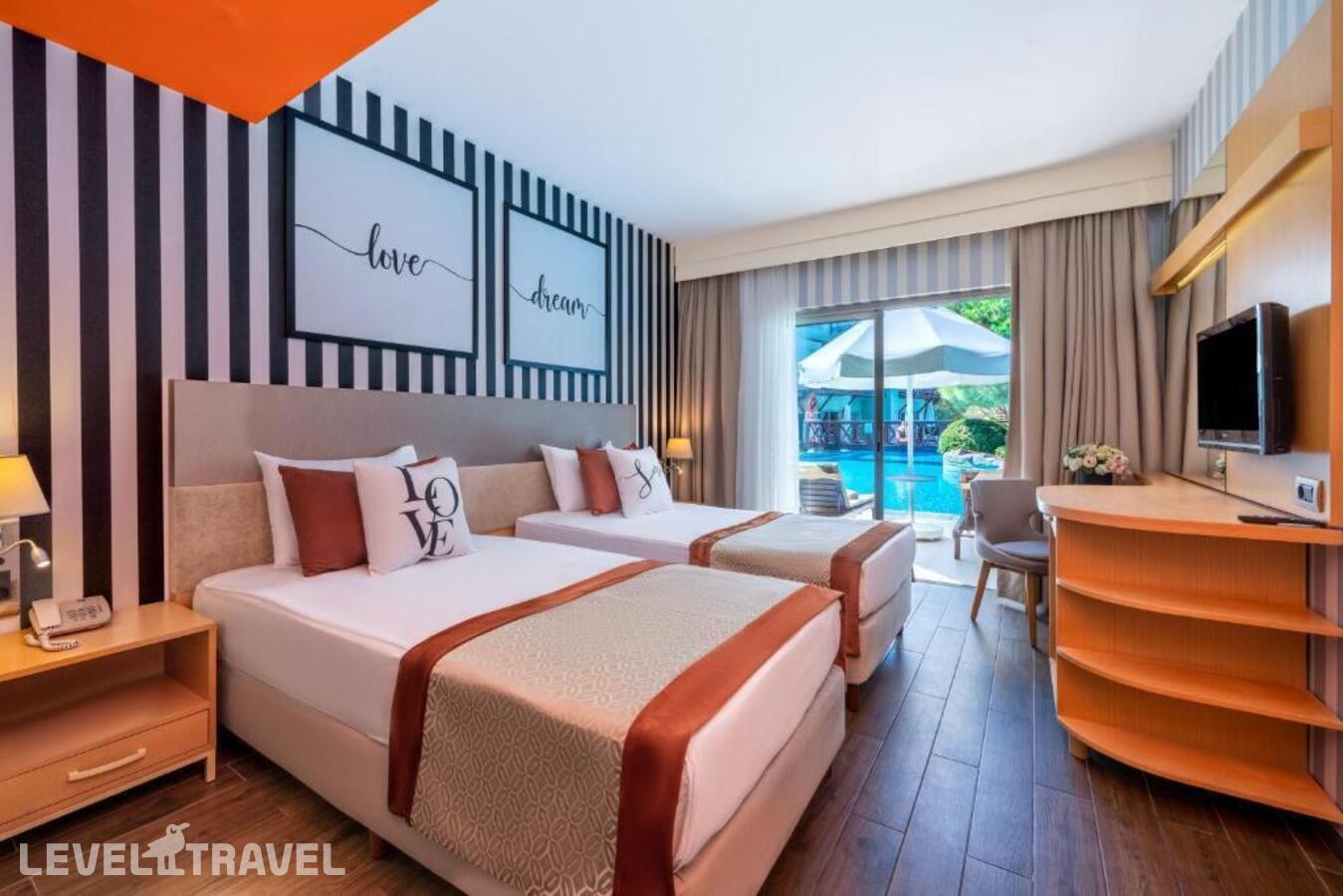 фотографии номера Семейный Lake House на 1 этаже отеля Selectum Family Resort Side (Ex. Silence Beach Resort) в Турция(Кизилагач) - фото №2