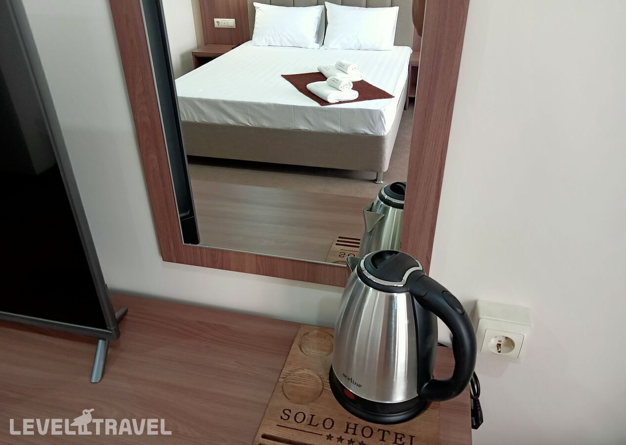 фотографии номера Стандартный с балконом отеля Solo Hotel в Россия(Лермонтово) - фото №6