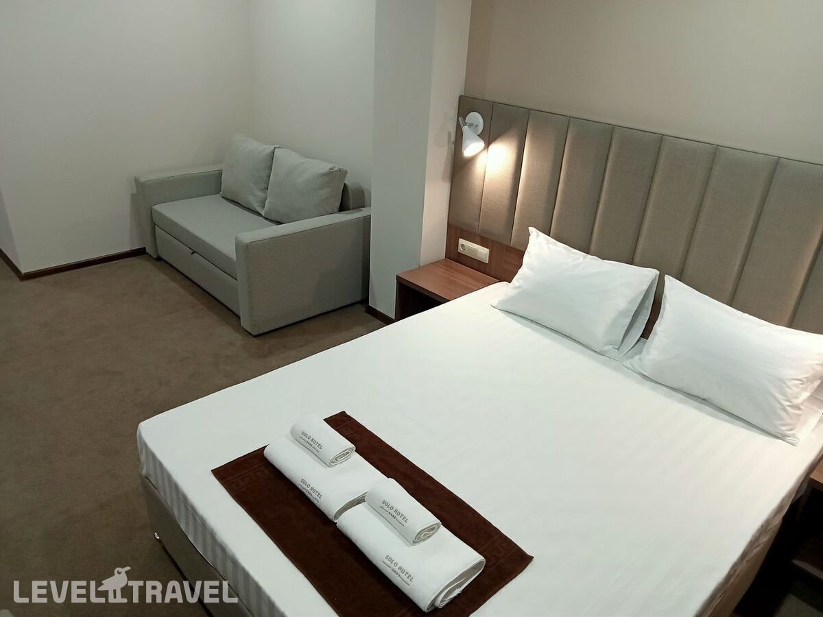 фотографии номера Стандартный без балкона отеля Solo Hotel в Россия(Лермонтово) - фото №1