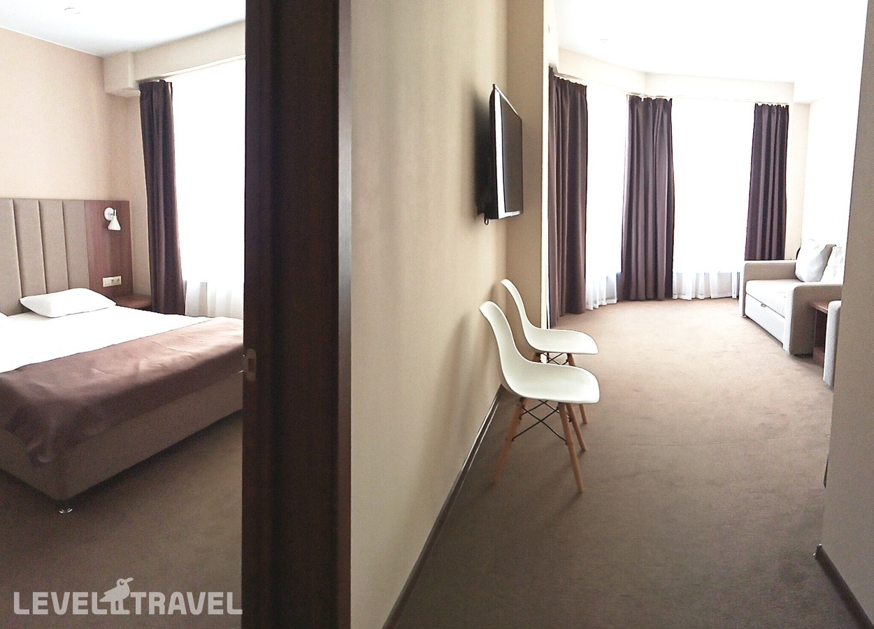 фотографии номера Четырехместный семейный отеля Solo Hotel в Россия(Лермонтово) - фото №2