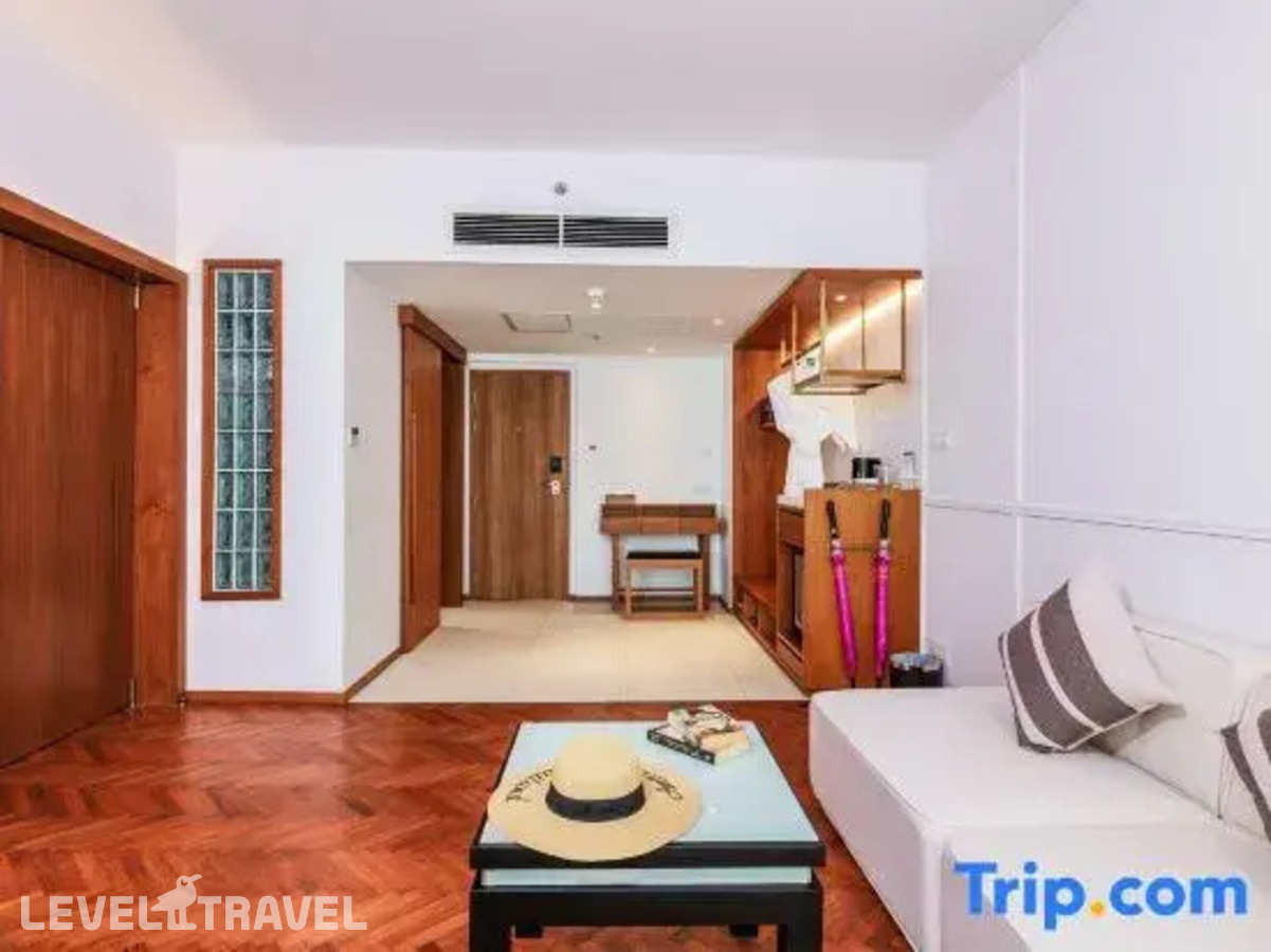фотографии номера Люкс роскошный отеля Patong Beach Hotel в Таиланд(Патонг Бич) - фото №5