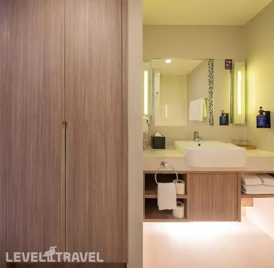 фотографии номера Стандартный плюс (две односпальные кровати) отеля Travelodge Pattaya (Ex. Premier Inn Pattaya) в Таиланд(Центральная Паттайя) - фото №4