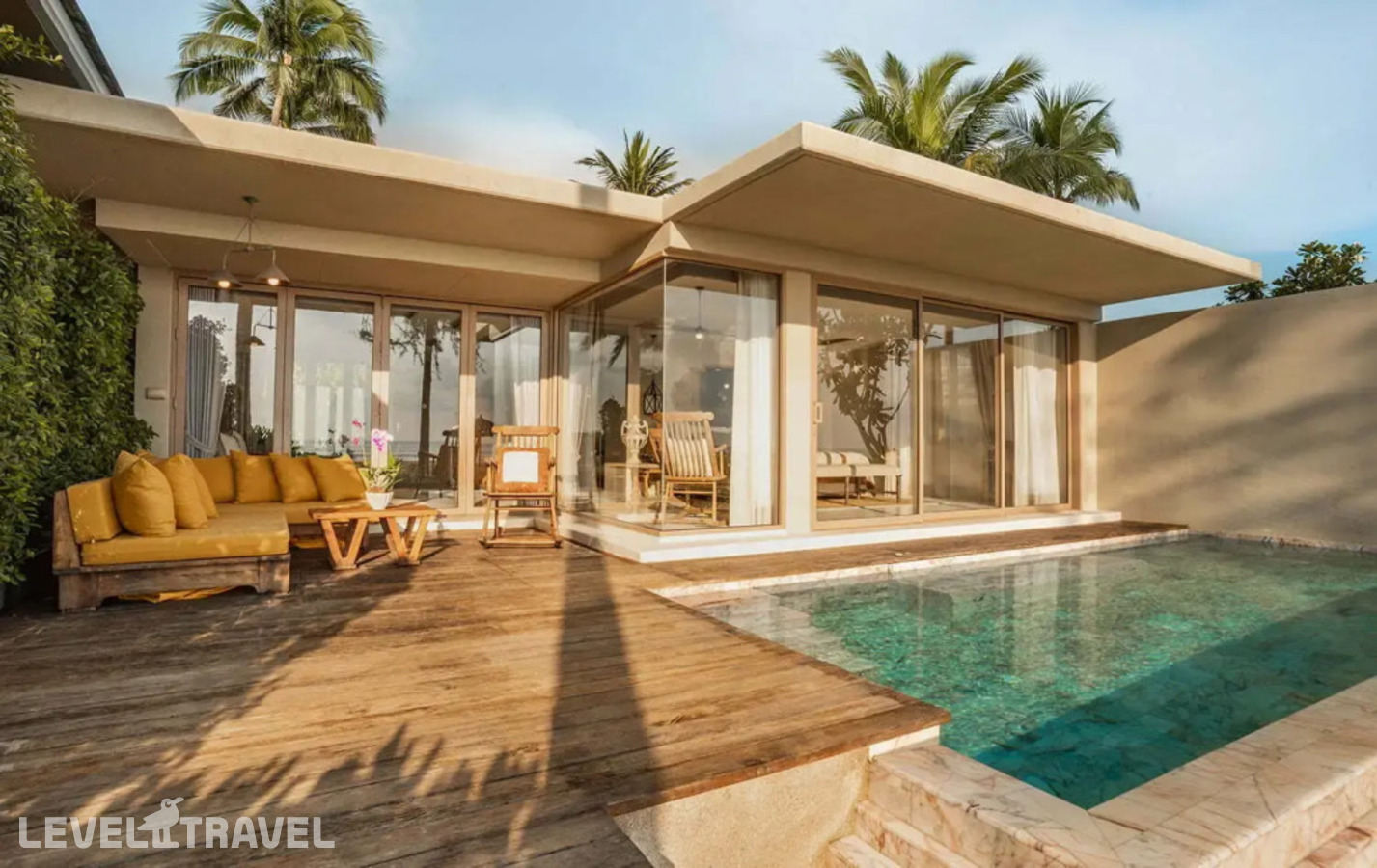 фотографии номера Двухместная вилла Pool Beachfront двуспальная кровать отеля Devasom Khao Lak Beach Resort & Villas в Таиланд(Као Лак) - фото №7