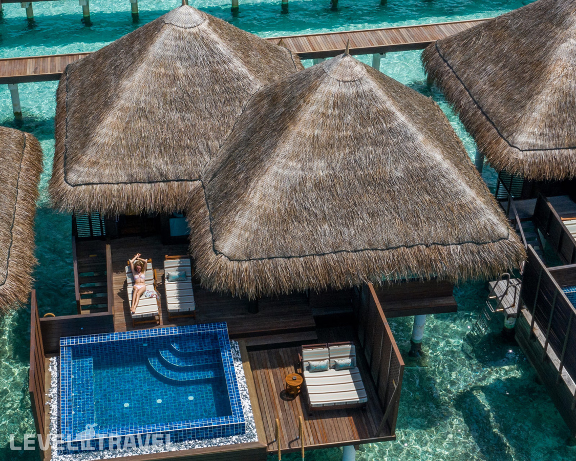 фотографии номера Вилла на воде с бассейном отеля Taj Exotica Resort & Spa в Мальдивы(Южный Мале Атолл) - фото №3