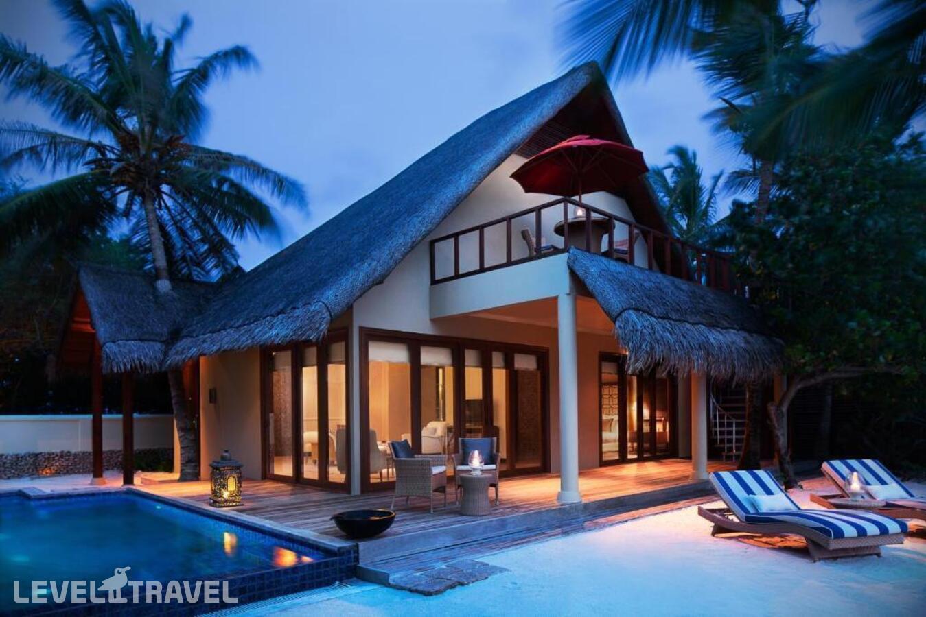 фотографии номера Пляжный люкс Sunset  с бассейном отеля Taj Exotica Resort & Spa в Мальдивы(Южный Мале Атолл) - фото №1
