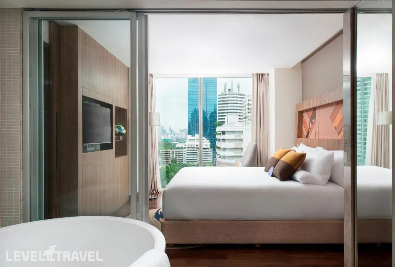 фотографии номера Представительский люкс с видом на город отеля Novotel Bangkok Sukhumvit 20 в Таиланд(Бангкок) - фото №1