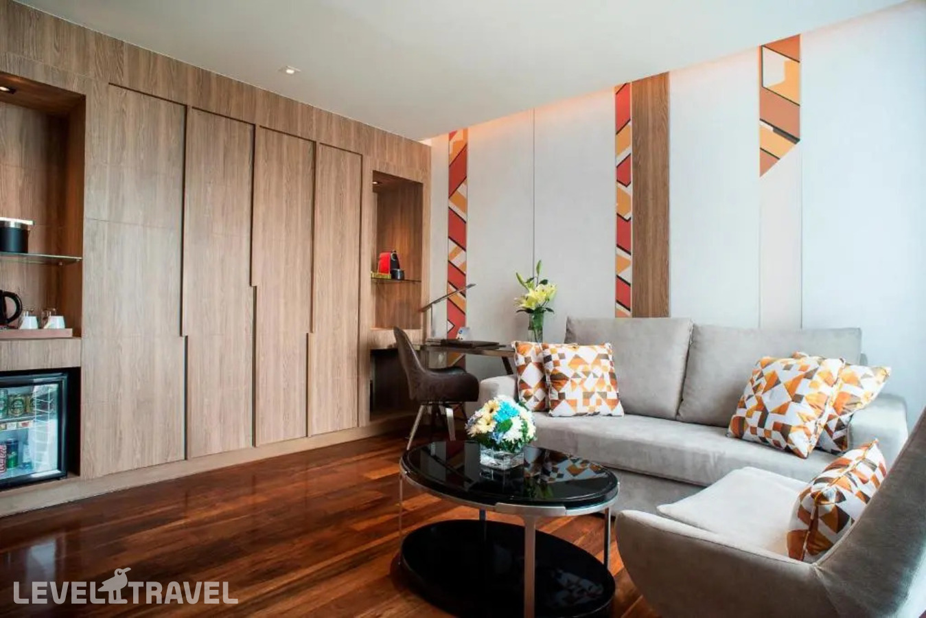 фотографии номера Представительский люкс с видом на город отеля Novotel Bangkok Sukhumvit 20 в Таиланд(Бангкок) - фото №3